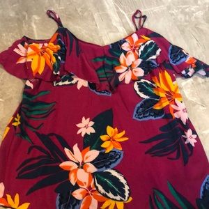 Floral off the shoulder tank top